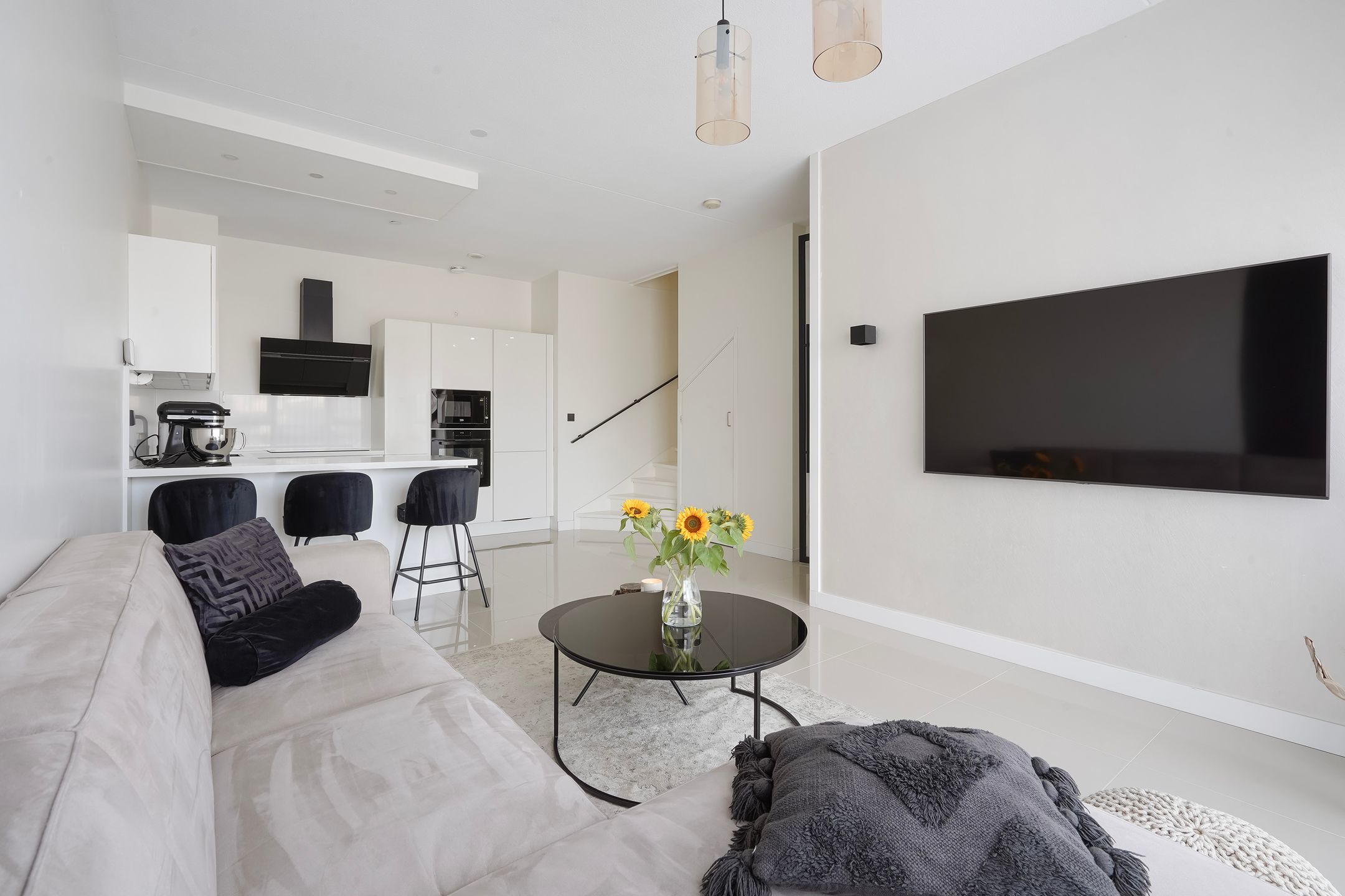 Photo 15 of Treubstraat 10-F027