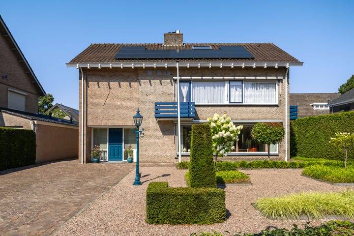 Vrijstaande woning te koop: Weidestraat 27, Rosmalen