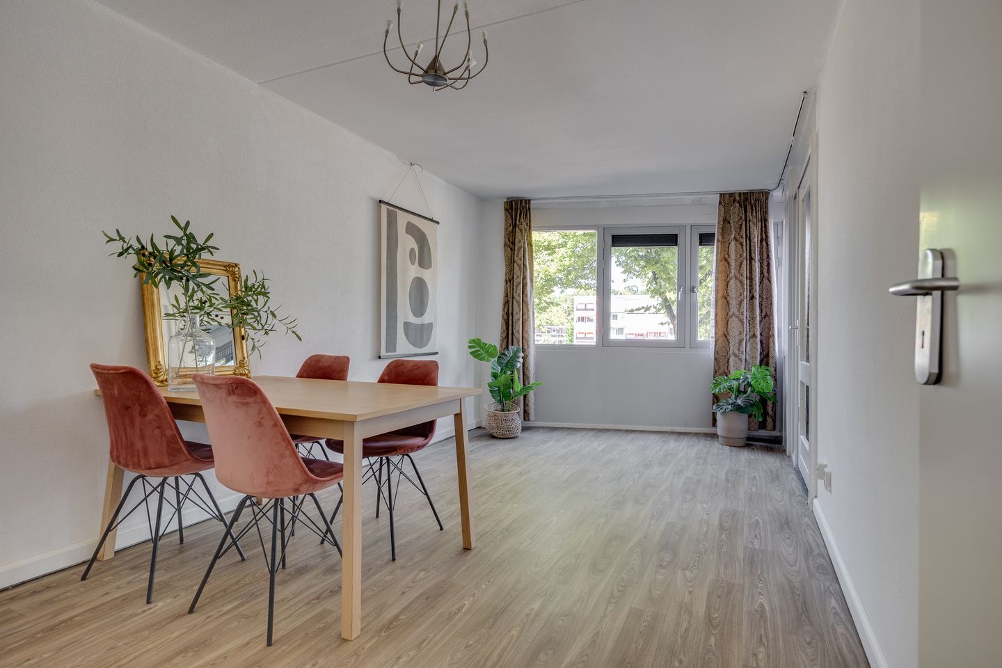 Photo 4 of Paulus Borstraat 63