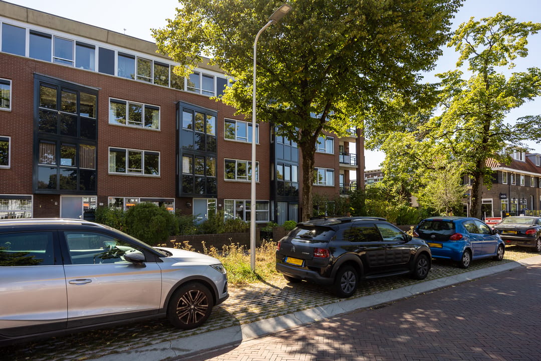 Photo 32 of Paulus Borstraat 63
