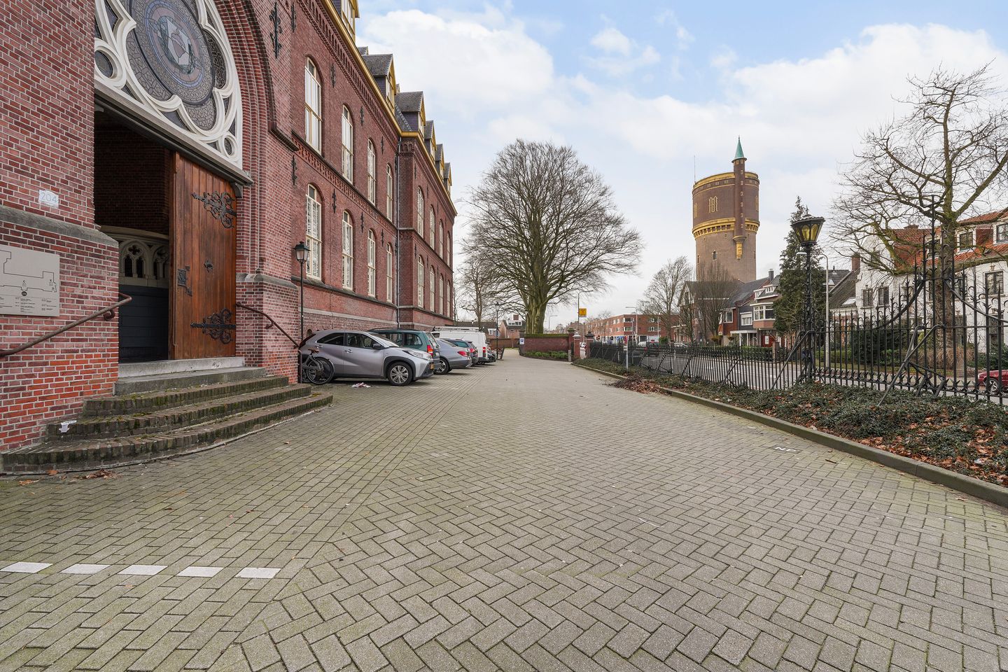 View photo 4 of Bredaseweg 204-01