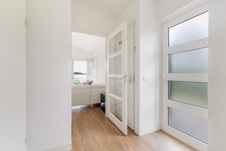 Twee-onder-één-kap te koop: Oan'e Poel 24, Terherne