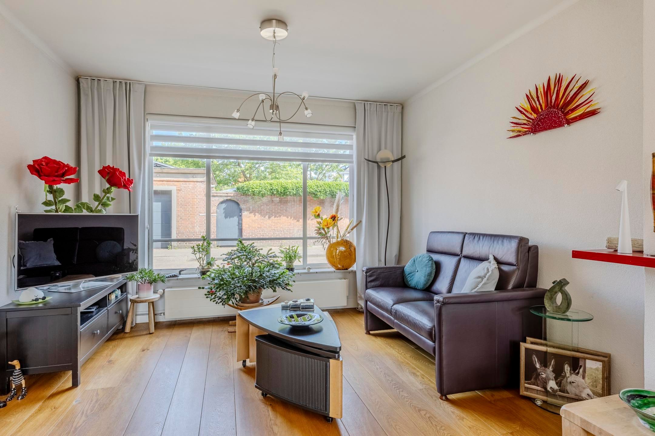 Photo 9 of Pieter Pauwstraat 8