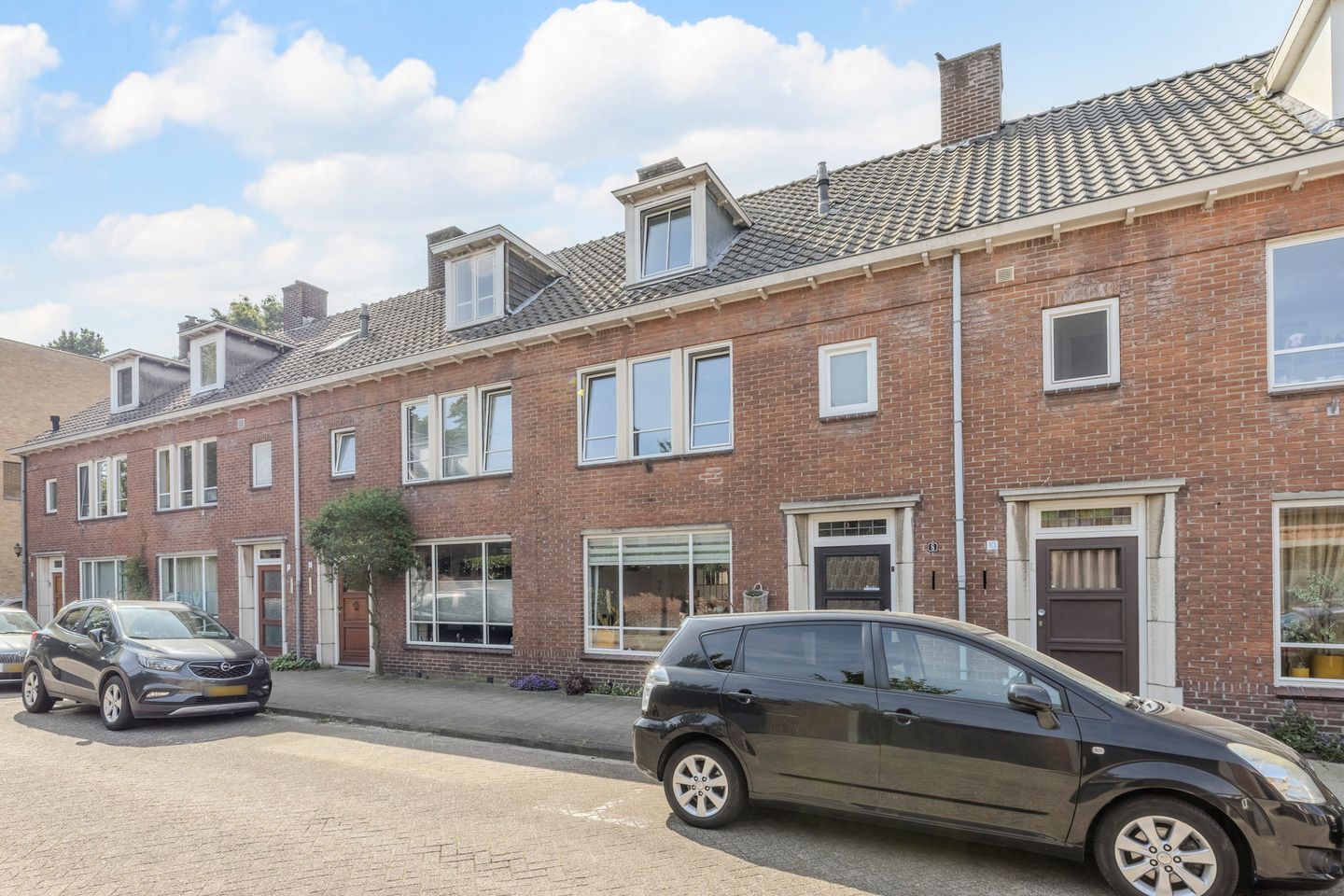Photo 40 of Pieter Pauwstraat 8