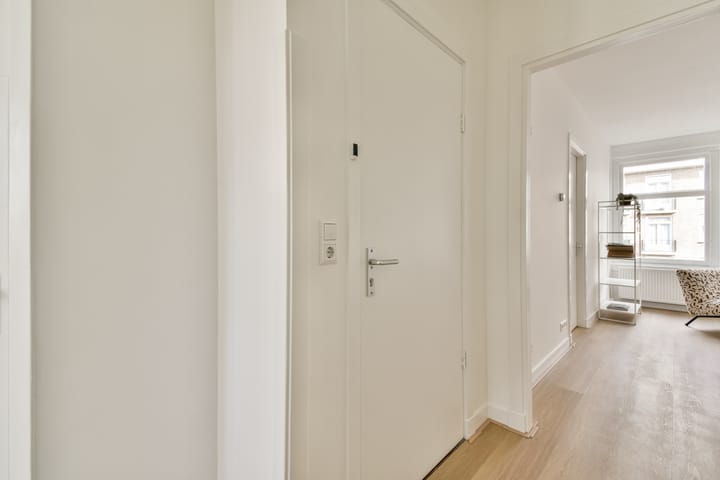 Foto 4 van Uiterwaardenstraat 47-2