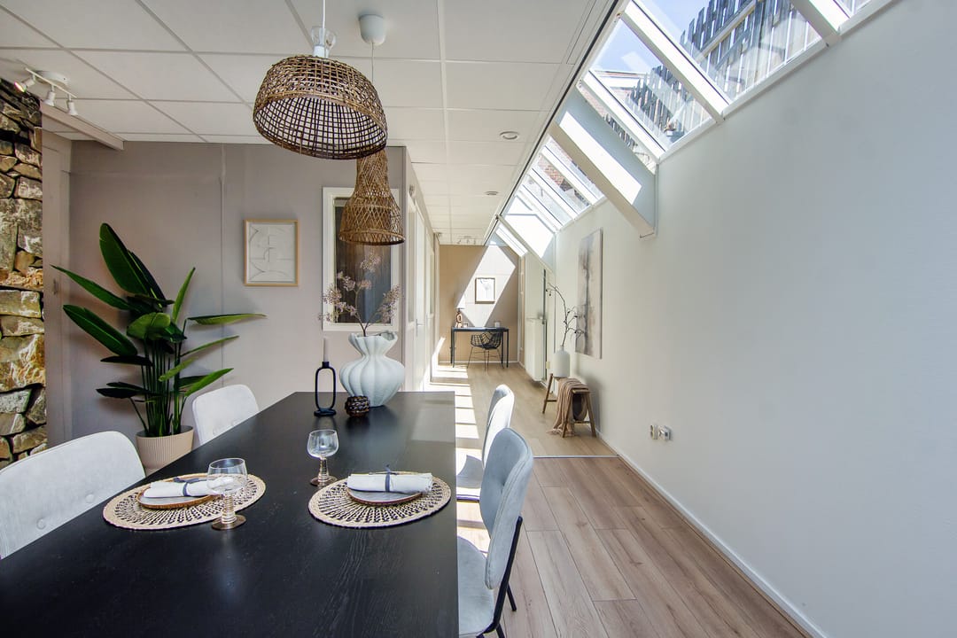 Photo 7 of Floresstraat 13-ZW