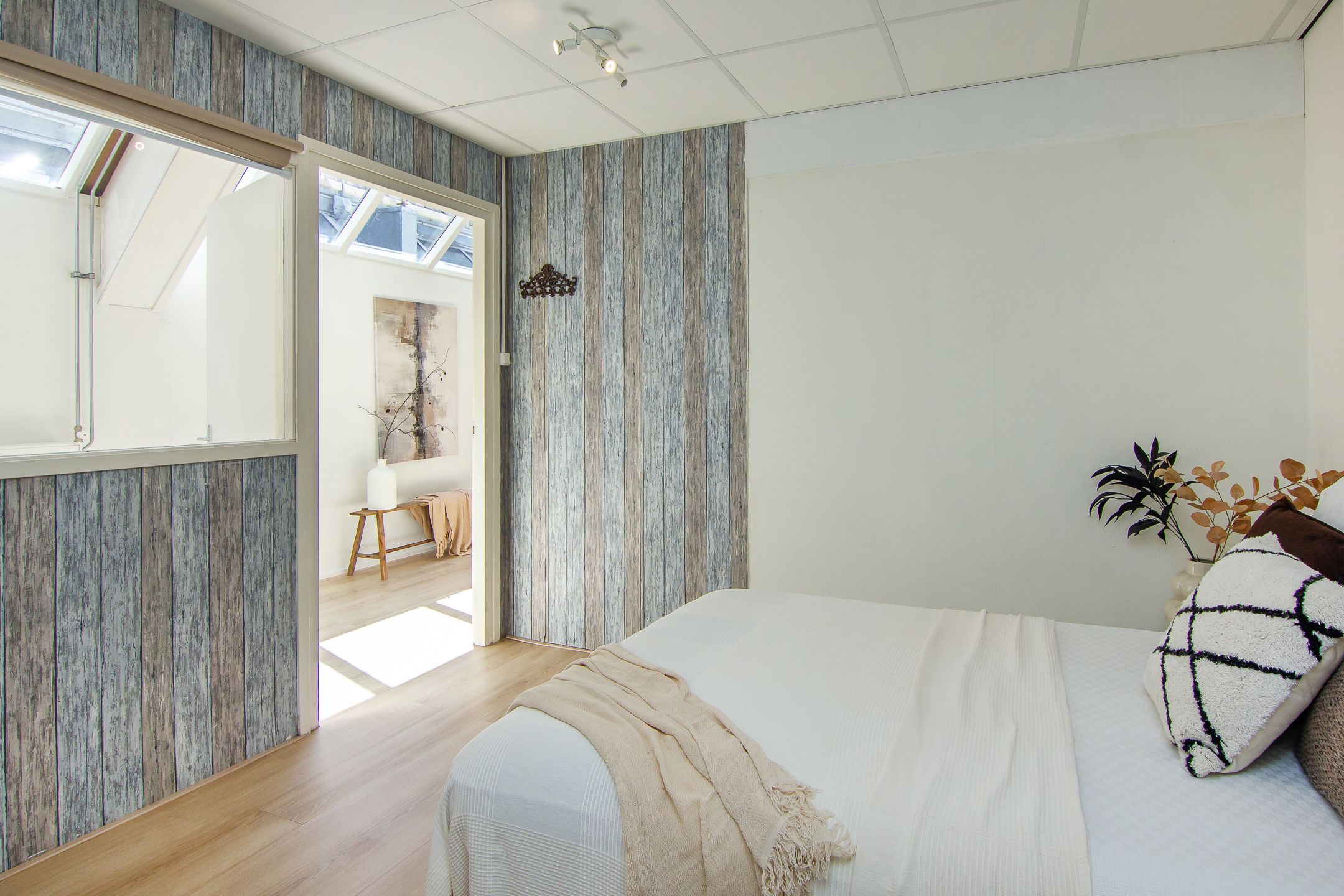 Photo 12 of Floresstraat 13-ZW