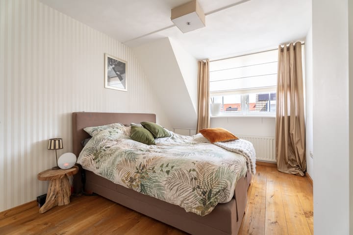 Hoekwoning te koop: Lobithstraat 25, Tilburg