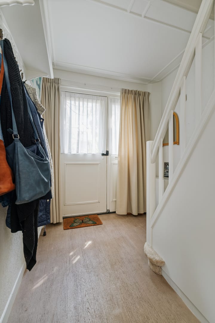 Twee-onder-één-kap te koop: Scharfstraat 19, Deventer