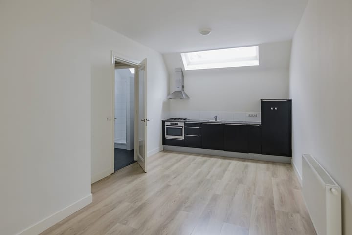 Appartement te koop: De Clercqstraat 85, Haarlem