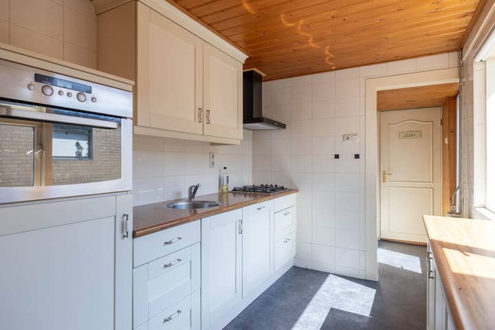 Twee-onder-één-kap te koop: Langelermaatweg 169, Hengelo