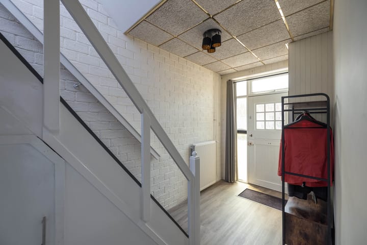 Twee-onder-één-kap te koop: Langelermaatweg 169, Hengelo