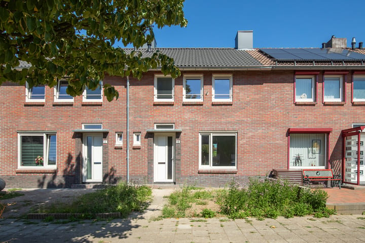 Tussenwoning te koop: Prinses Beatrixstraat 18, Kerkrade