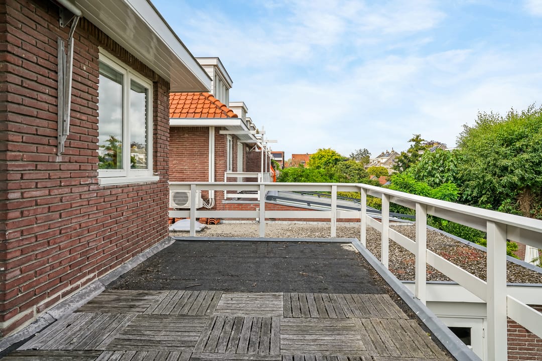 Photo 31 of Geelvinckstraat 57