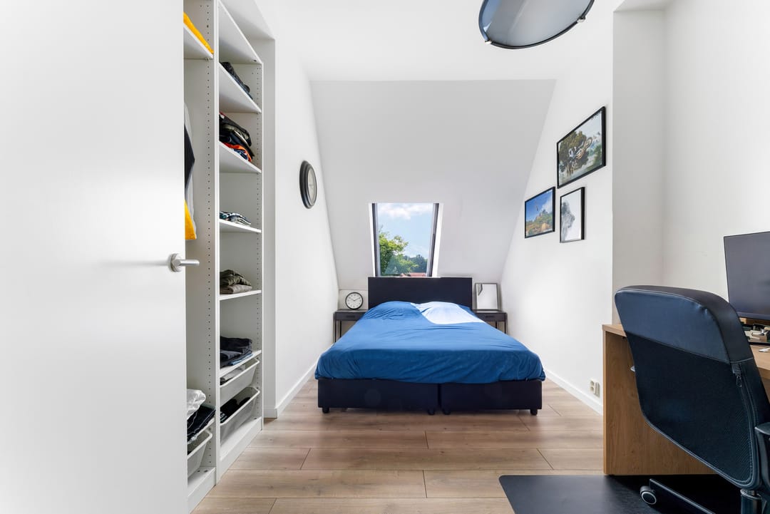 Foto 26 van Benzenraderweg 154