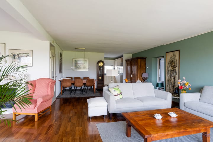 Appartement te koop: Dr. Albert Schweitzerdreef 331, Maassluis