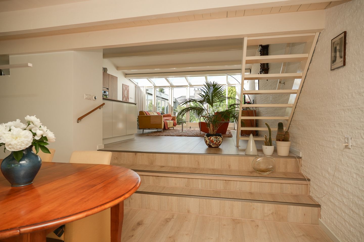 Photo 14 of Buizerdstraat 6