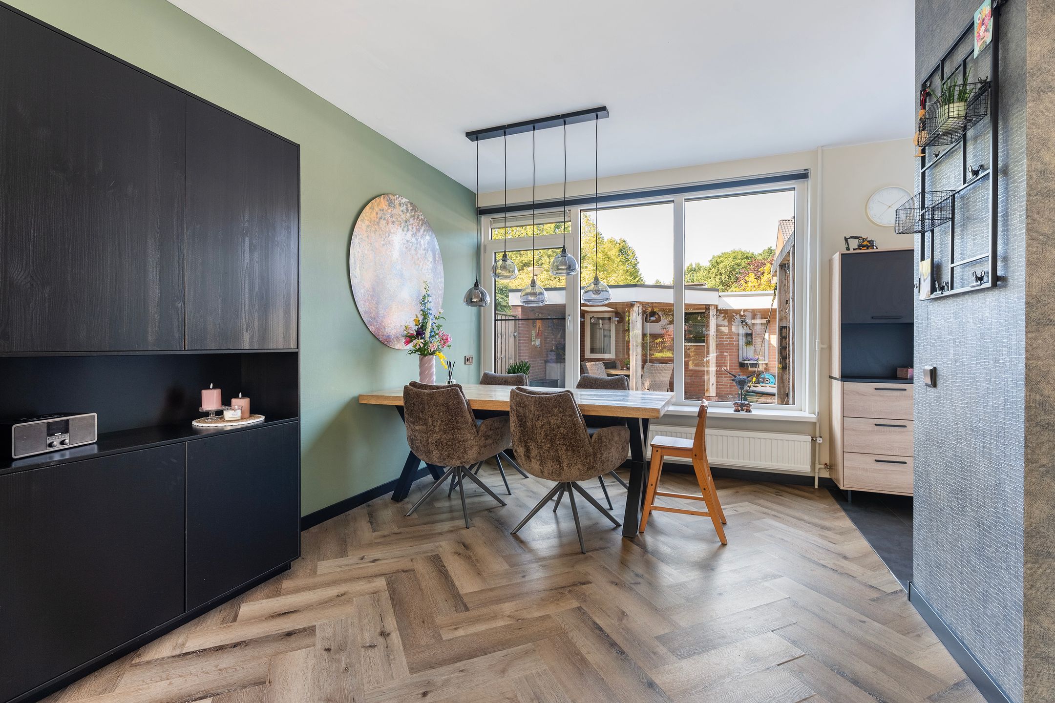 Photo 15 of Bronbeekstraat 64