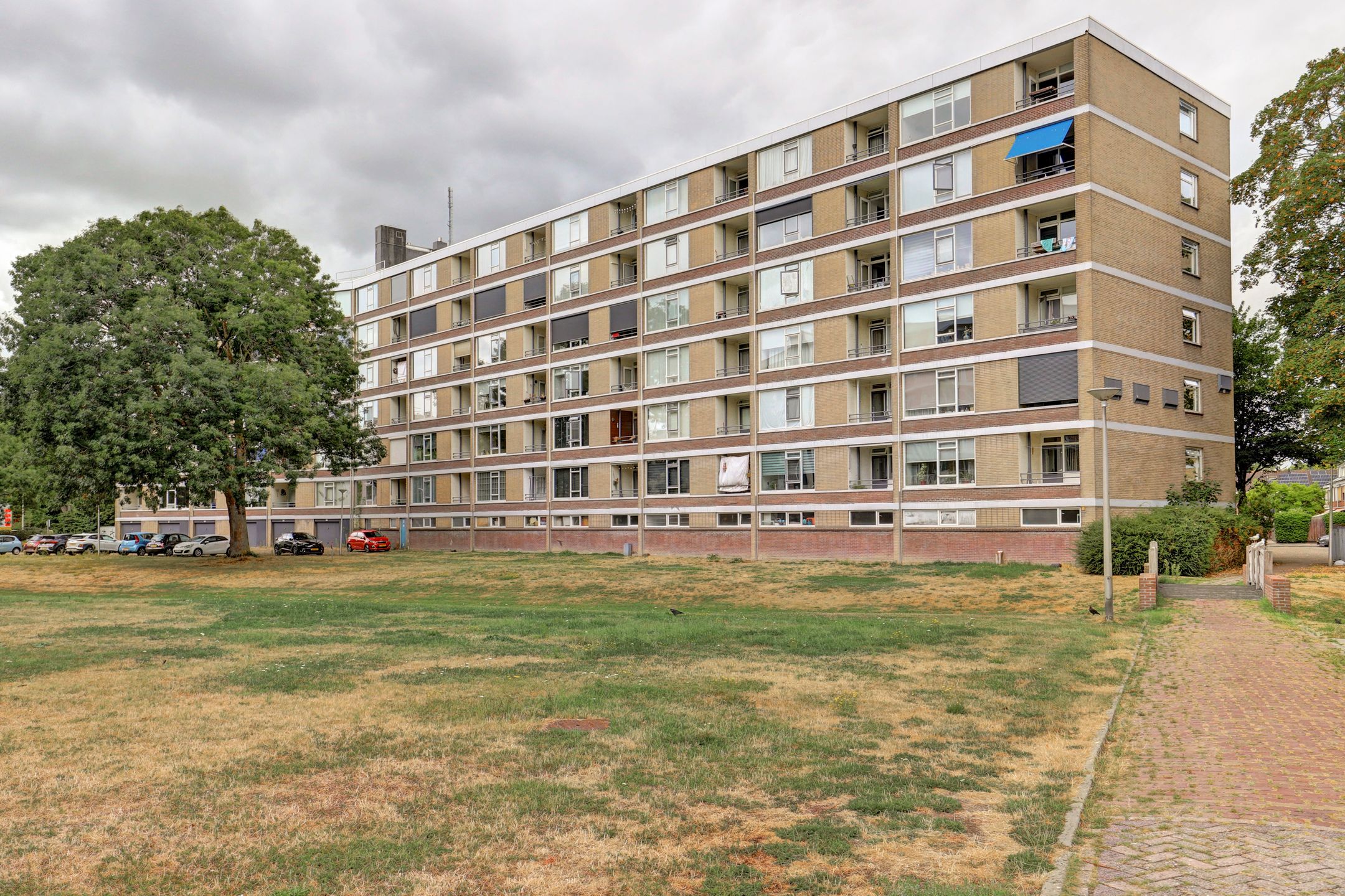 Photo 33 of van Godewijckstraat 275