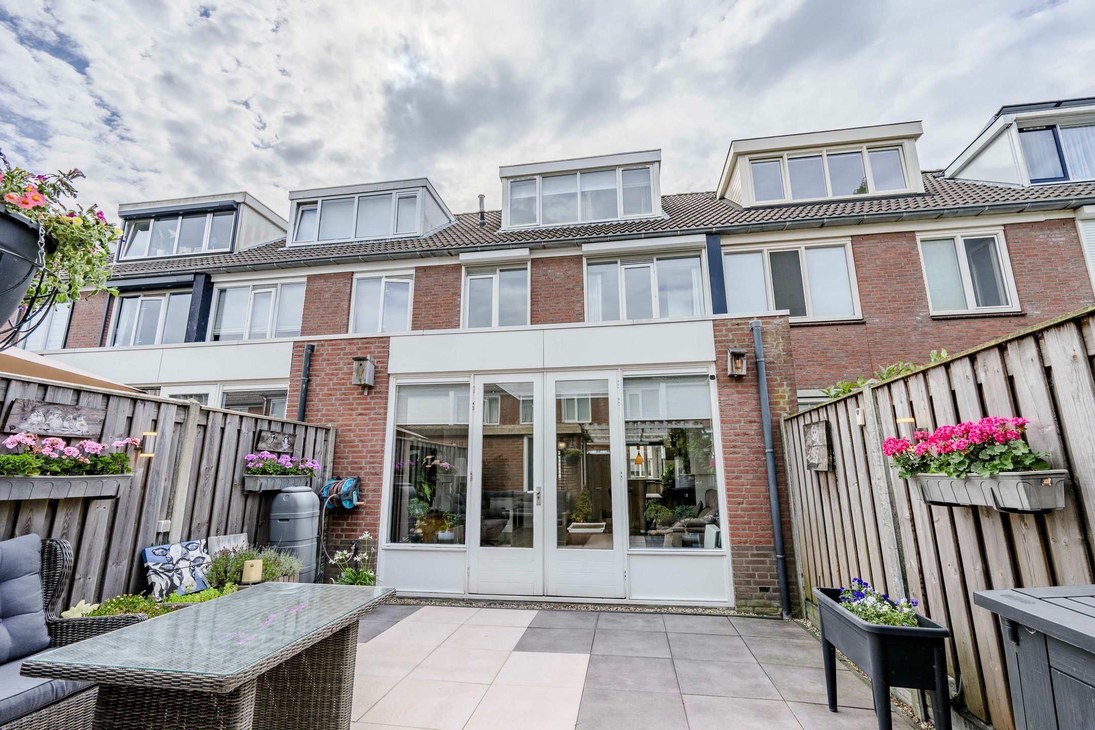 Photo 30 of Rozemarijnhof 25
