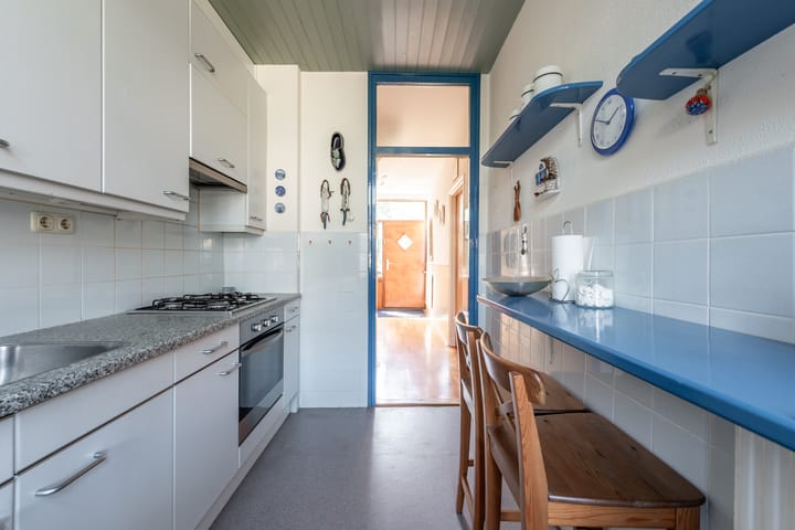 Tussenwoning te koop: Meidoornlaan 30, Nijkerk