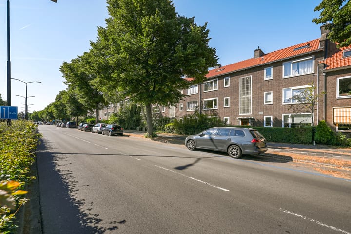 Appartement te koop: Laan van Nieuw Oosteinde 90, Voorburg