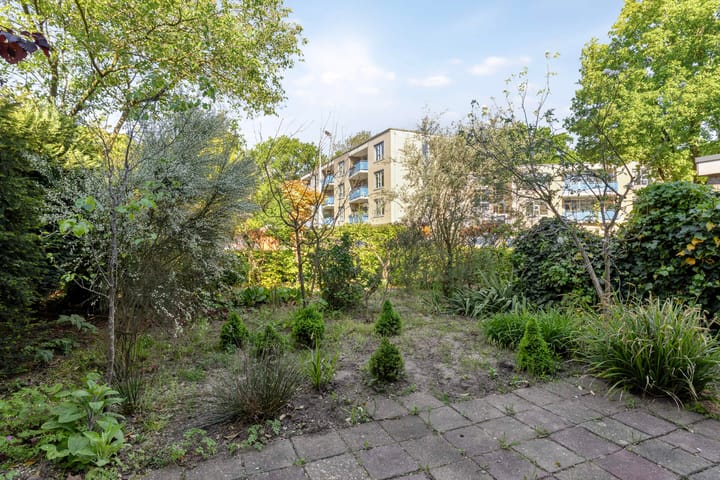 Hoekwoning te koop: van Leeuwenhoeklaan 38, Doetinchem