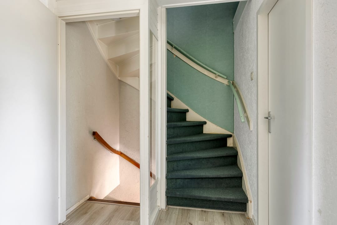 Photo 17 of Johannes Vermeerstraat 17