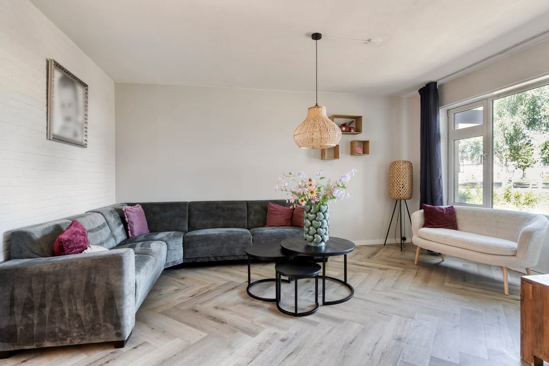 Photo 8 of Johannes Vermeerstraat 17