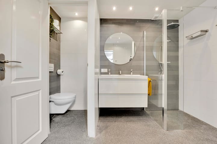 Tussenwoning te koop: Pieter Schimstraat 14, Maassluis