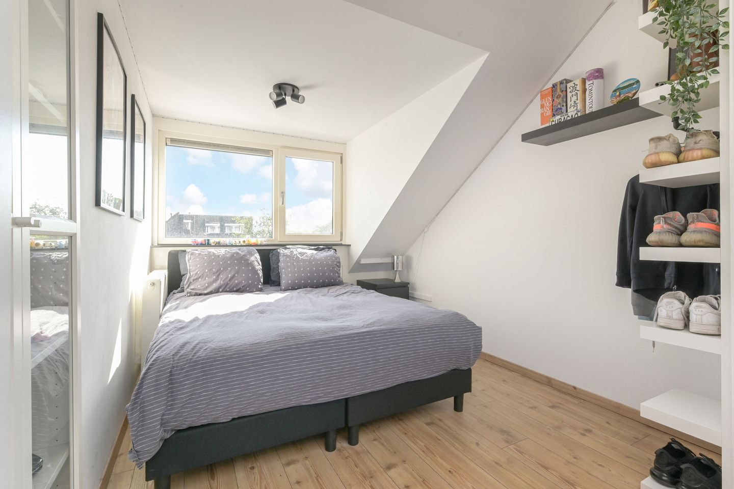 Photo 49 of Johannes Poststraat 1