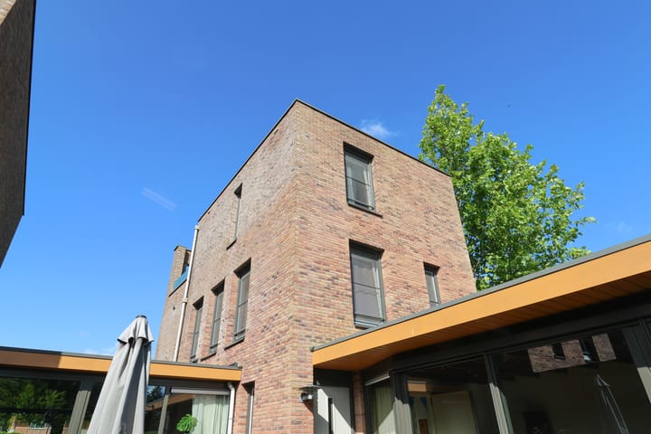 Foto 3 van Fadershofstee 4