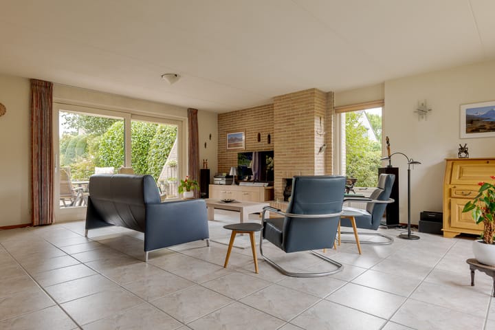 Vrijstaande woning te koop: Oosterboerweg 70, Meppel