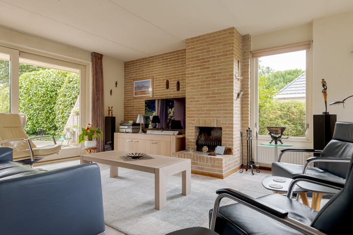 Vrijstaande woning te koop: Oosterboerweg 70, Meppel