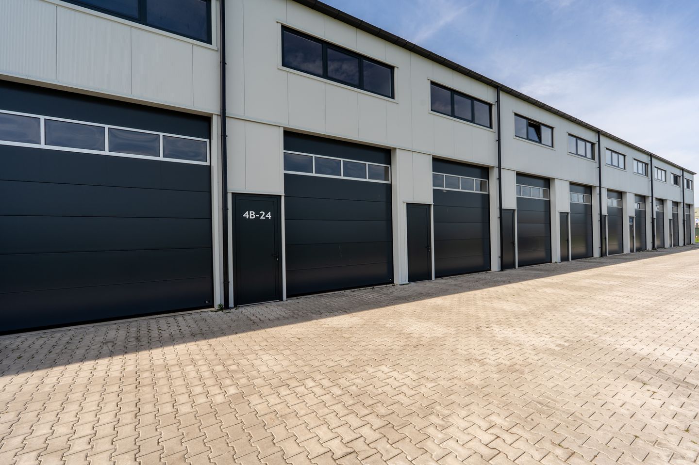 Bekijk foto 1 van Industrieweg-West 4-B22