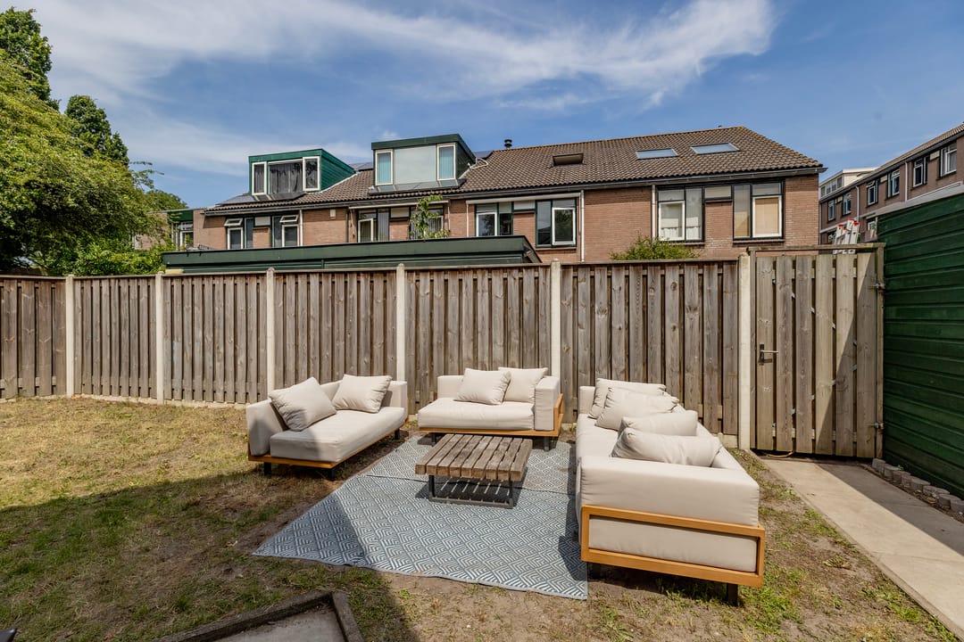 Photo 37 of Georges Bizetstraat 79