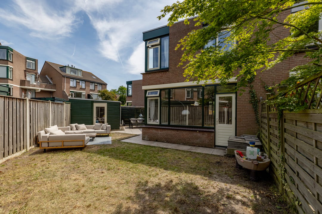 Photo 41 of Georges Bizetstraat 79