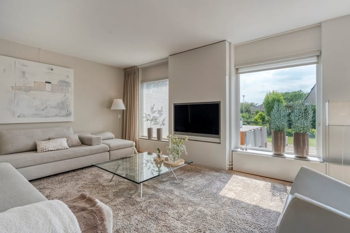Tussenwoning te koop: Houtingkolk 13, Zwolle