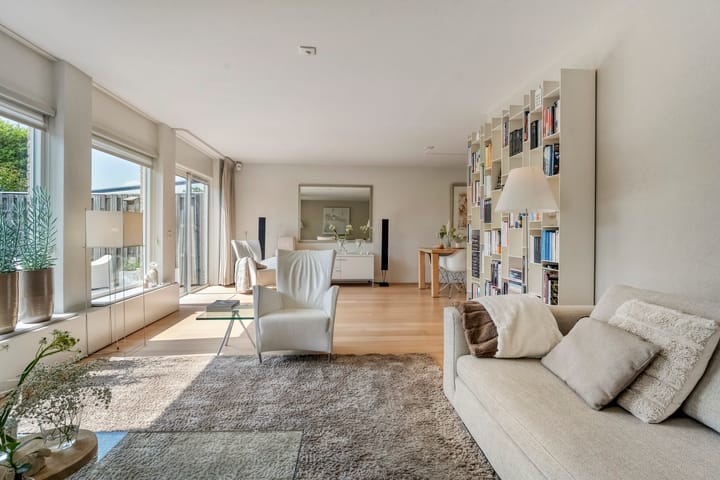 Tussenwoning te koop: Houtingkolk 13, Zwolle