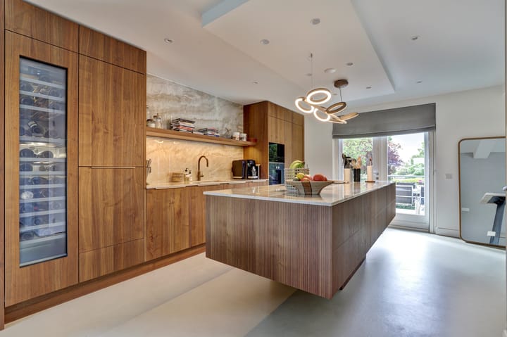 Vrijstaande woning te koop: Rijndijk 257A, Hazerswoude-Rijndijk