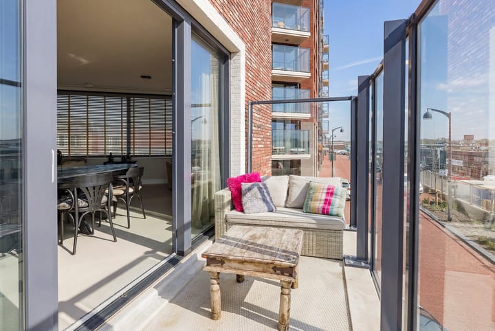 Hoekwoning te koop: Visseringstraat 46, Ijmuiden