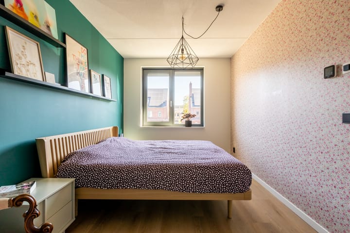 Tussenwoning te koop: Honingbij 5, Waddinxveen