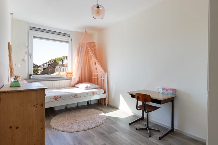 Tussenwoning te koop: Heinsiuslaan 8, Woerden