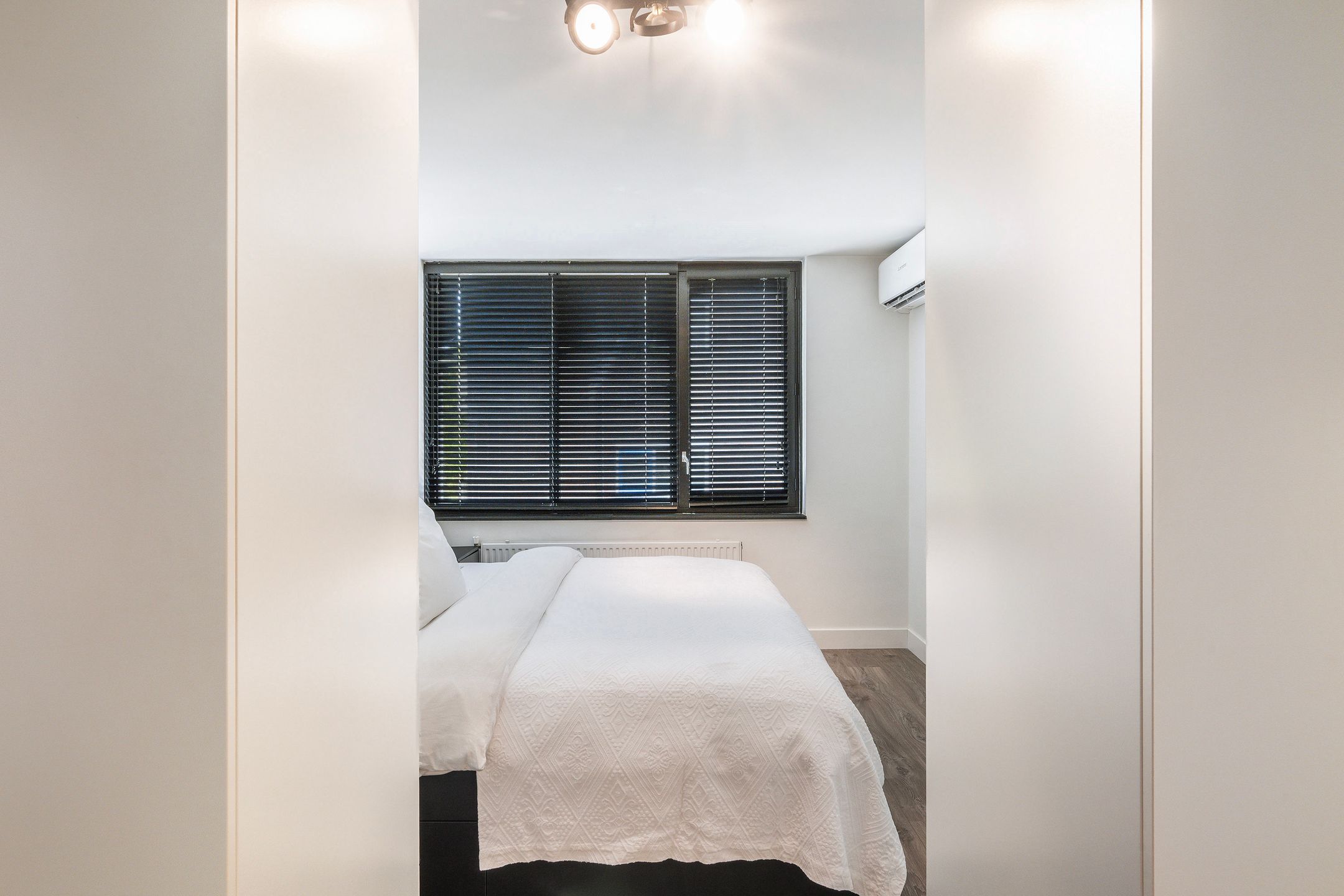 Photo 27 of Johannes Muldersstraat 55