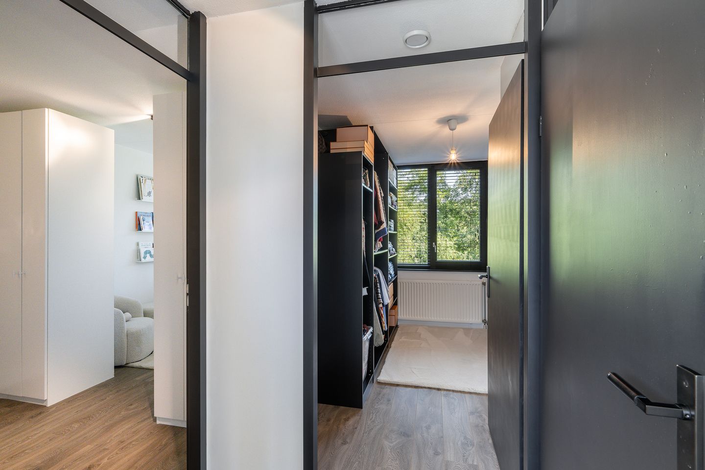 Photo 35 of Johannes Muldersstraat 55