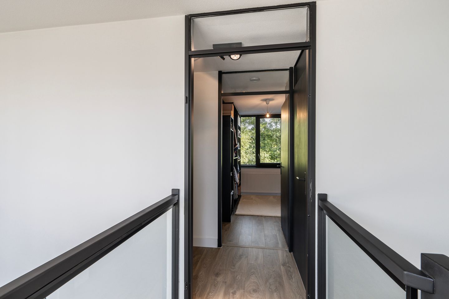 Photo 34 of Johannes Muldersstraat 55