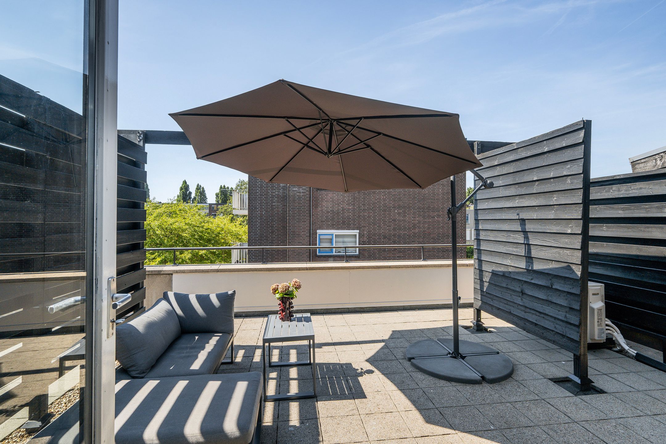 Photo 42 of Johannes Muldersstraat 55