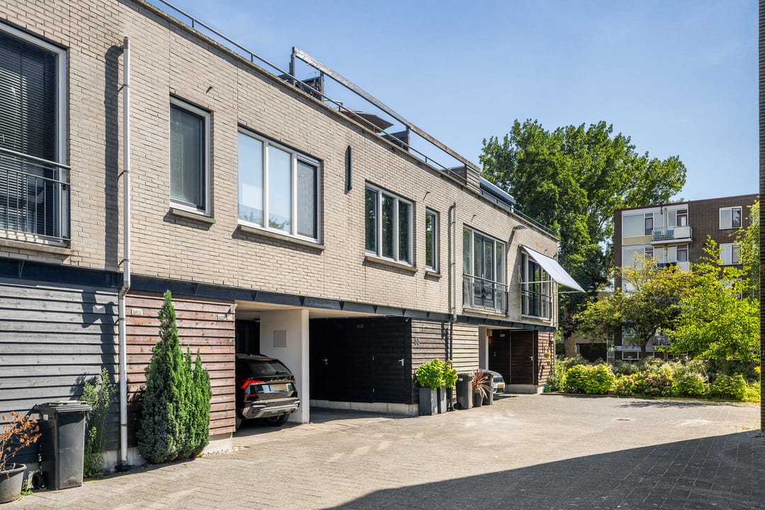 Photo 47 of Johannes Muldersstraat 55
