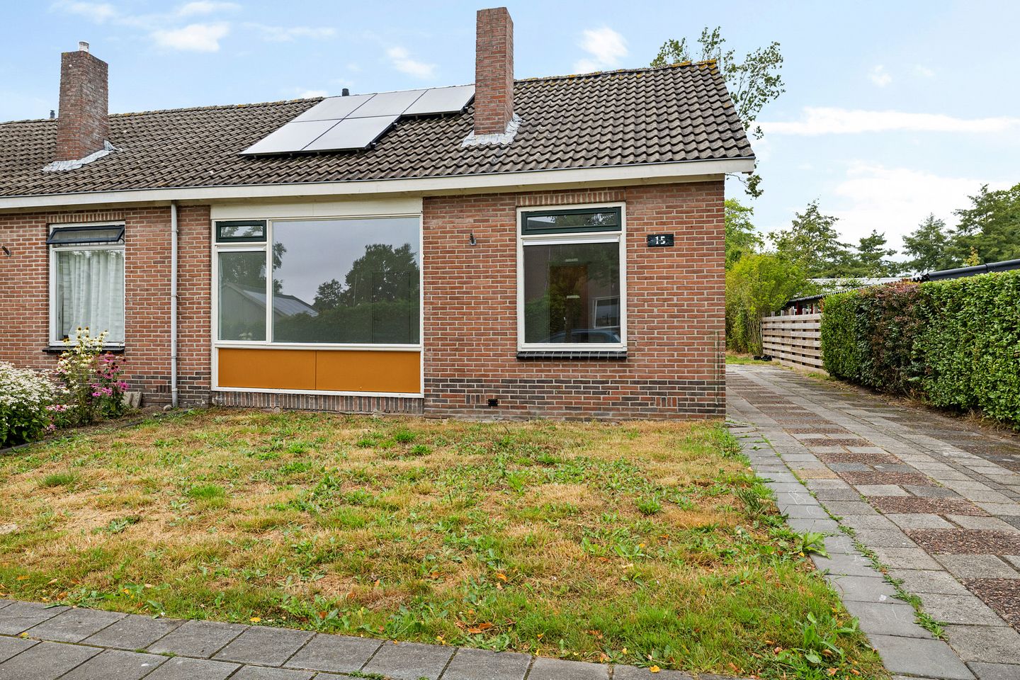 Foto 1 van Ds. van Velzenstrjitte 15