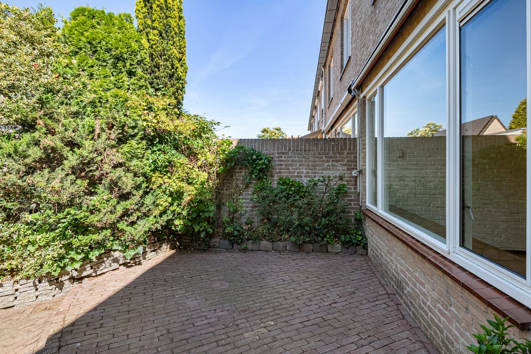 Foto 41 van Tak van Poortvlietstraat 9